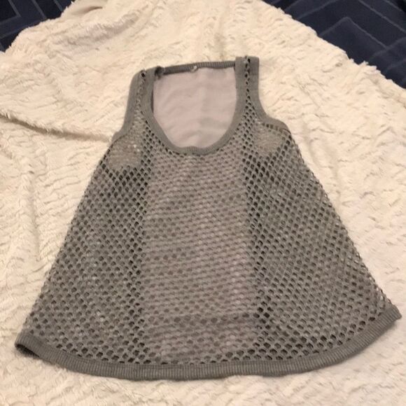 Cute see thru tank - Picture 1 of 3